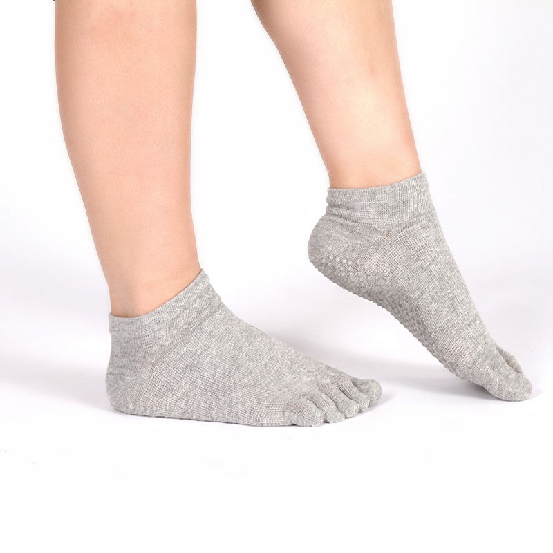 5pairs Yoga Socks For Women With Grips, Non-slip Five Toe Socks For  Pilates, Barre, Ballet, Fitness