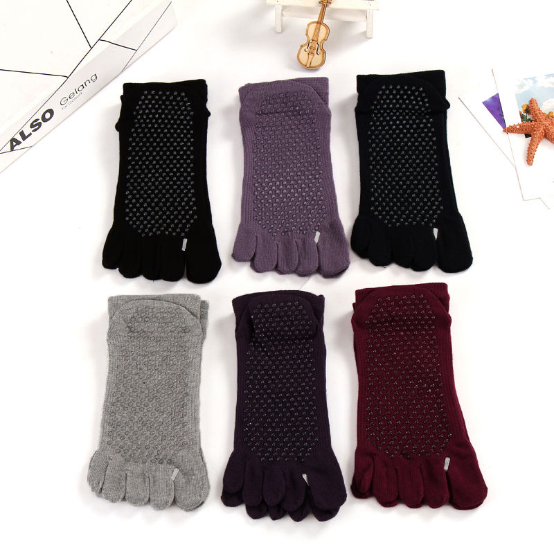 GICK 4 Pairs Five Fingers Open Toes Women Non Slip Yoga Socks (Combo-1) at   Women's Clothing store